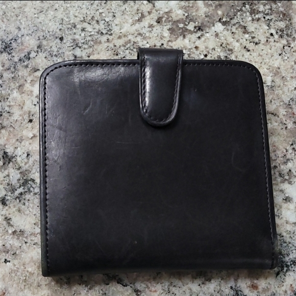 Coach Handbags - COACH * vintage bifold snap wallet